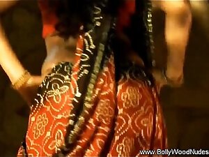 Bollywood Princess Express the Dancing Ritual