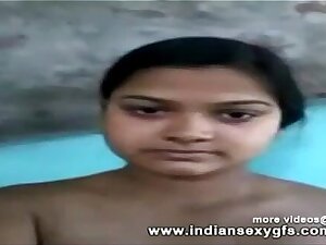 Hot Indian Busty Aunty Nude Expose video by herself - indiansexygfs.com